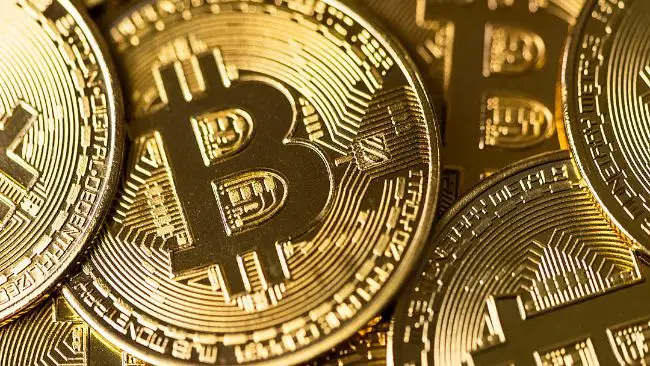 Bitcoin From Pizza Day Era Still On The Move, Glassnode Reveals