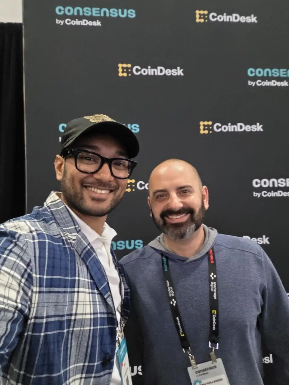 OpenSea CMO tells Cryptopolitan: Were building one app for NFTs, meme coins, perps, and major cryptos