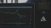 Top 3 Altcoins to Buy Now XLM, AERO, HYPE Before Its Too Late!