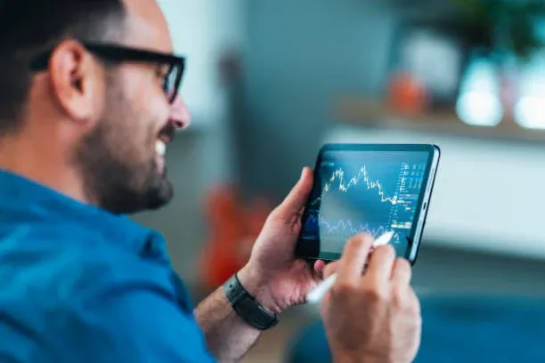 Choosing and Evaluating Forex Brokers Choosing and Evaluating Forex Brokers