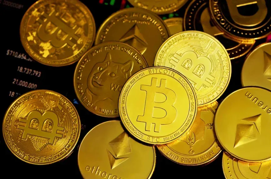 Bitcoin and cryptocurrency Bitcoin and cryptocurrency