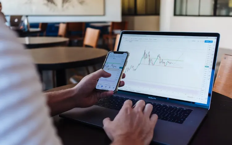Providers and Apps Providers and Apps